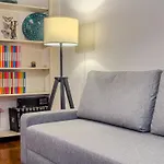 Isola District Milan Apartment